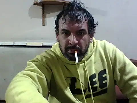 Rodrigo happy online show from 09/10/25, 02:44