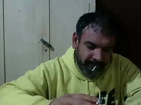 Rodrigo happy online show from 10/20/25, 02:56