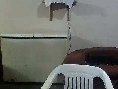 Rodrigo happy online show from 12/23/25, 03:48