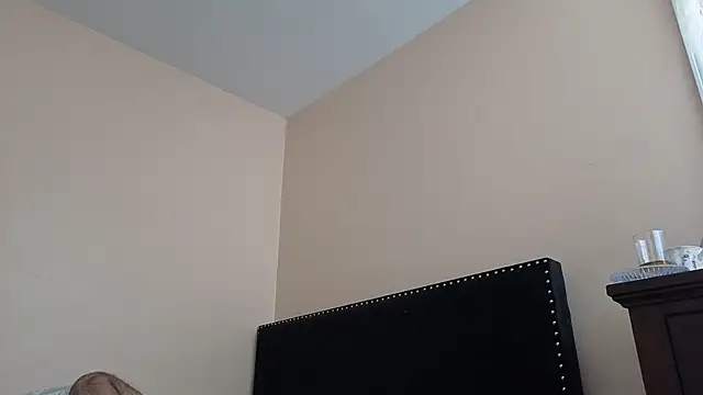 Snapshot of hailzeffn chatting on 10/04/25, 05:22 hailzeffn online show from 10/04/25, 05:22