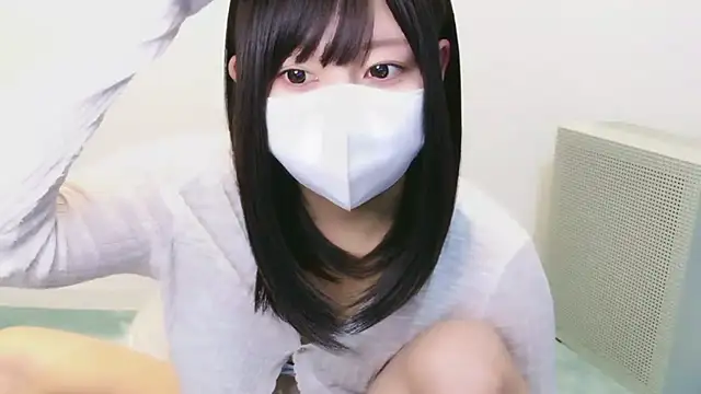 Snapshot of YUTSU_KI chatting on 09/17/25, 05:14 YUTSU KI online show from 09/17/25, 05:14