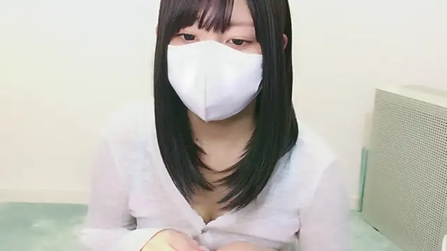Snapshot of YUTSU_KI chatting on 10/15/25, 03:23 YUTSU KI online show from 10/15/25, 03:23