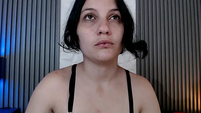 sophy rock online show from 10/11/25, 03:43