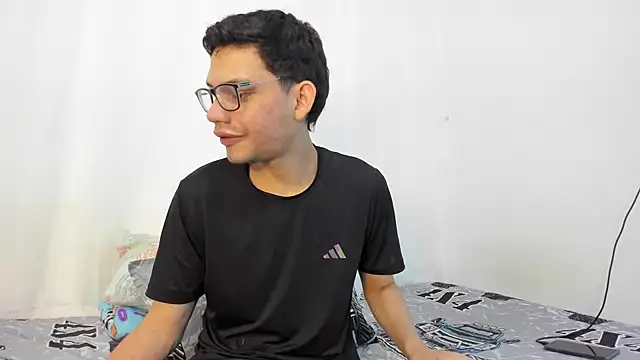 Diego-Monsalve online show from 03/24/26, 11:21