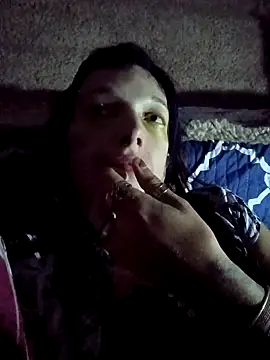 whitetrashdirtyslut online show from 11/13/25, 10:14