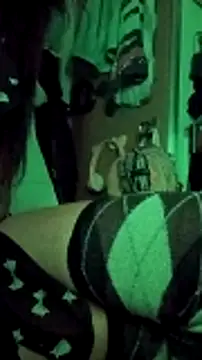 Snapshot of whitetrashdirtyslut chatting on 12/21/25, 10:00 whitetrashdirtyslut online show from 12/21/25, 10:00