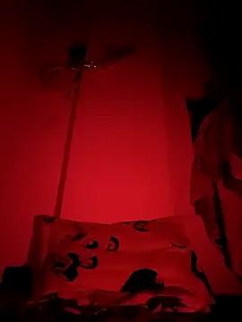 Snapshot of juanalge26 chatting on 02/15/26, 01:35 juanalge26 online show from 02/15/26, 01:35