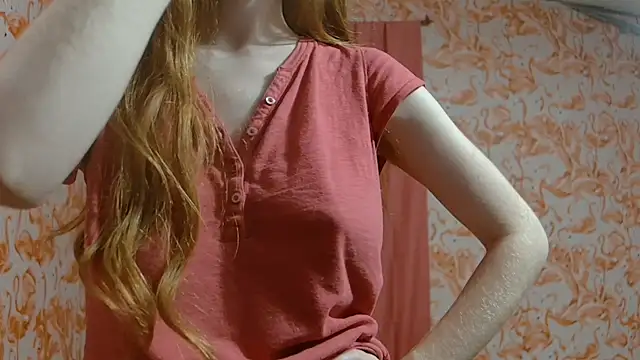 strawberrysmoothie online show from 09/26/25, 05:11