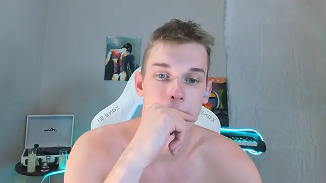 4ever dude online show from 02/03/25, 01:08