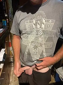 Snapshot of sexycouple109 chatting on 01/17/25, 07:49 sexycouple109 online show from 01/17/25, 07:49