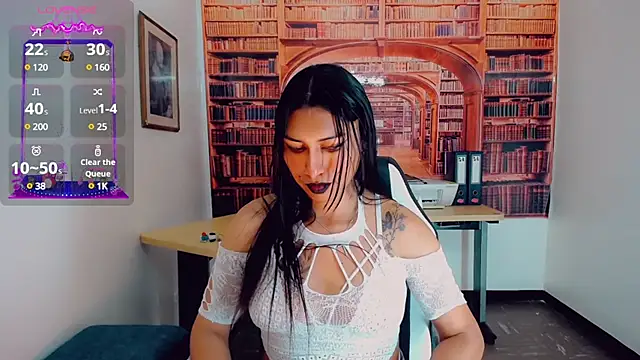 khiara moretti online show from 01/03/25, 10:51