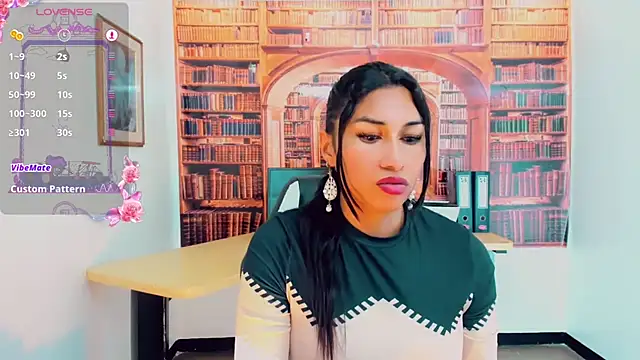 khiara moretti online show from 03/14/25, 11:00