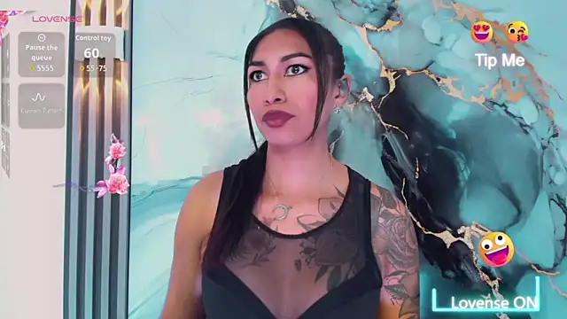 khiara moretti online show from 02/02/26, 11:42