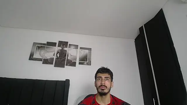 Snapshot of muscle_ares chatting on 02/25/25, 12:13 muscle ares online show from 02/25/25, 12:13