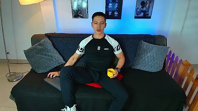 Snapshot of Baxter_Dex chatting on 01/07/26, 09:28 Baxter Dex online show from 01/07/26, 09:28