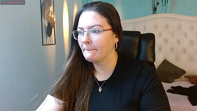 MsJossie online show from 04/19/26, 03:50