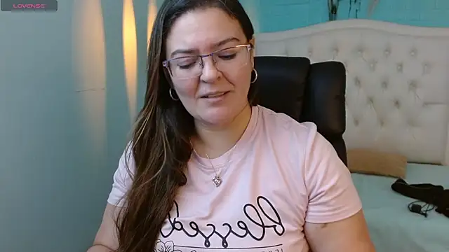 MsJossie online show from 04/24/26, 03:42