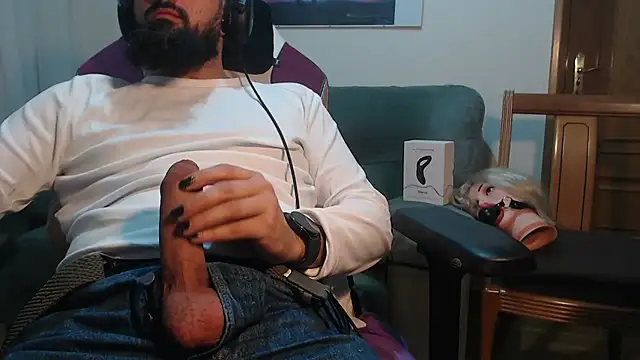 Snapshot of master4subslut chatting on 12/25/24, 07:24 master4subslut online show from 12/25/24, 07:24