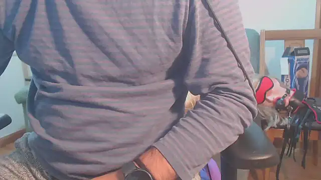 Snapshot of master4subslut chatting on 09/11/25, 12:16 master4subslut online show from 09/11/25, 12:16