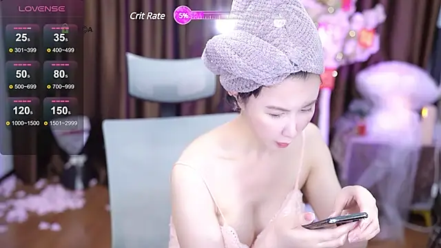 Snapshot of tina0604 chatting on 02/16/25, 12:21 tina0604 online show from 02/16/25, 12:21