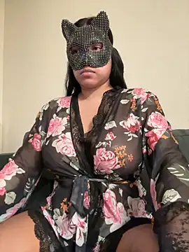 Snapshot of Blzsugar chatting on 11/04/25, 03:05 Blzsugar online show from 11/04/25, 03:05