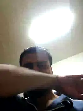 Snapshot of Fucklover011 chatting on 10/18/25, 03:35 Fucklover011 online show from 10/18/25, 03:35