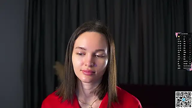 Snapshot of AnneKlint chatting on 12/21/24, 05:14 AnneKlint online show from 12/21/24, 05:14