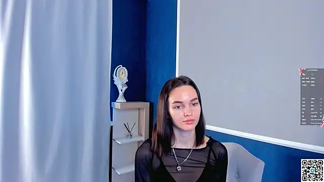 Snapshot of AnneKlint chatting on 12/24/24, 05:16 AnneKlint online show from 12/24/24, 05:16