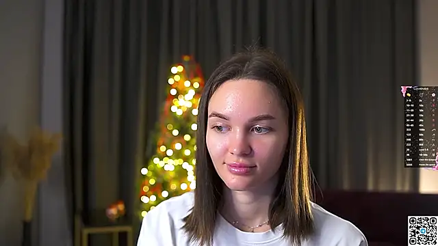 Snapshot of AnneKlint chatting on 01/04/25, 05:05 AnneKlint online show from 01/04/25, 05:05