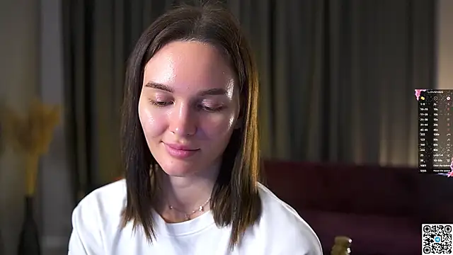 Snapshot of AnneKlint chatting on 01/04/25, 02:25 AnneKlint online show from 01/04/25, 02:25