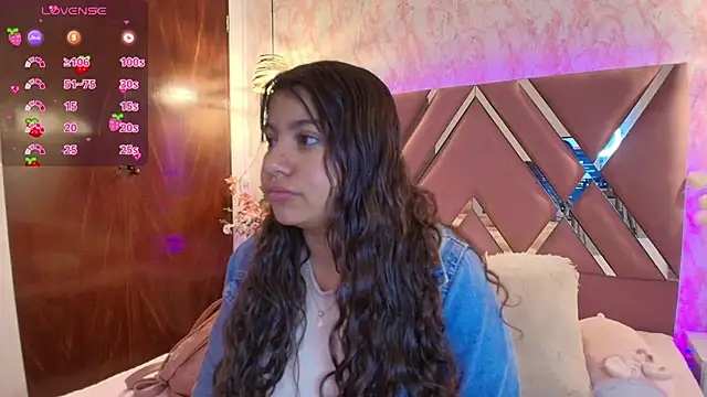 Snapshot of Miaa_Smiith1 chatting on 01/29/25, 12:02 Miaa Smiith1 online show from 01/29/25, 12:02