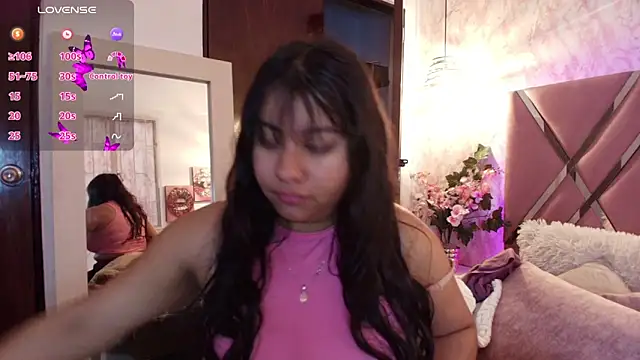 Snapshot of Miaa_Smiith1 chatting on 02/28/25, 12:09 Miaa Smiith1 online show from 02/28/25, 12:09