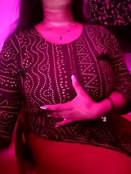 Snapshot of Jaanu_Jaanvi chatting on 12/06/24, 07:56 Jaanu Jaanvi online show from 12/06/24, 07:56