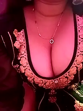 Snapshot of Jaanu_Jaanvi chatting on 12/09/24, 09:26 Jaanu Jaanvi online show from 12/09/24, 09:26