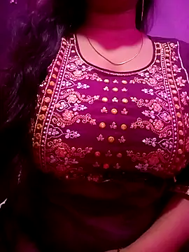 Snapshot of Jaanu_Jaanvi chatting on 01/11/25, 07:38 Jaanu Jaanvi online show from 01/11/25, 07:38