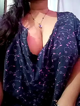 Snapshot of Jaanu_Jaanvi chatting on 02/01/25, 08:05 Jaanu Jaanvi online show from 02/01/25, 08:05
