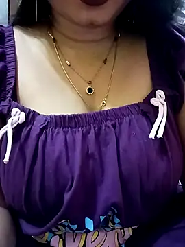 Snapshot of Jaanu_Jaanvi chatting on 02/19/25, 08:41 Jaanu Jaanvi online show from 02/19/25, 08:41