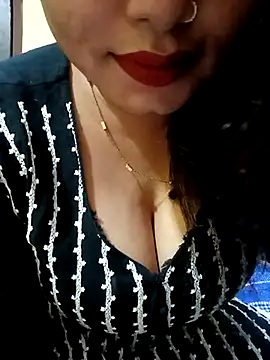 Snapshot of Jaanu_Jaanvi chatting on 03/11/25, 11:59 Jaanu Jaanvi online show from 03/11/25, 11:59