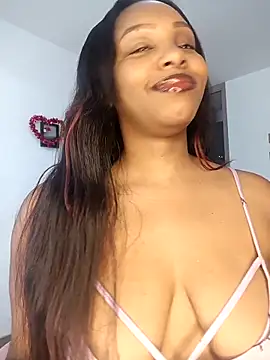 Snapshot of kitty__blackgl chatting on 02/18/25, 11:55 kitty blackgl online show from 02/18/25, 11:55