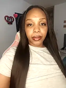 Snapshot of kitty__blackgl chatting on 02/26/25, 01:00 kitty blackgl online show from 02/26/25, 01:00