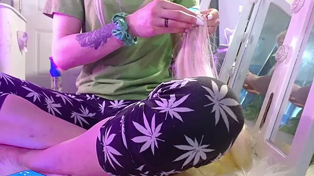 watermellonpussy online show from 03/02/26, 07:59