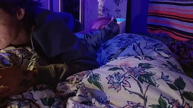 watermellonpussy online show from 04/11/26, 09:02