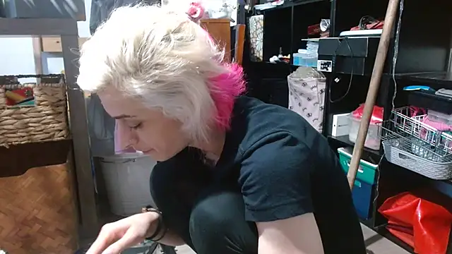 Snapshot of watermellonpussy chatting on 07/16/26, 10:10 watermellonpussy online show from 07/16/26, 10:10