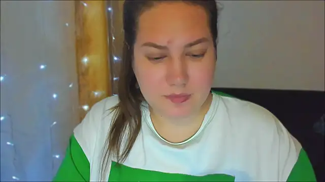  madalexa  online show from 12/05/25, 08:38