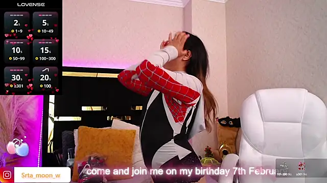 Moon Water   online show from 01/30/25, 11:11