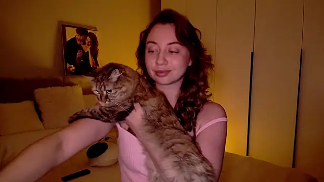 DanielaWisse online show from 06/12/26, 08:41