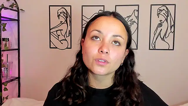 Megan Rodrigo online show from 09/24/25, 05:49