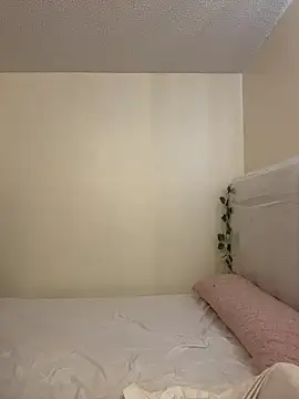 Megan Rodrigo online show from 02/17/26, 02:13