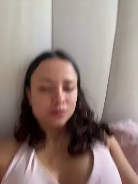 Megan Rodrigo online show from 05/13/26, 12:46