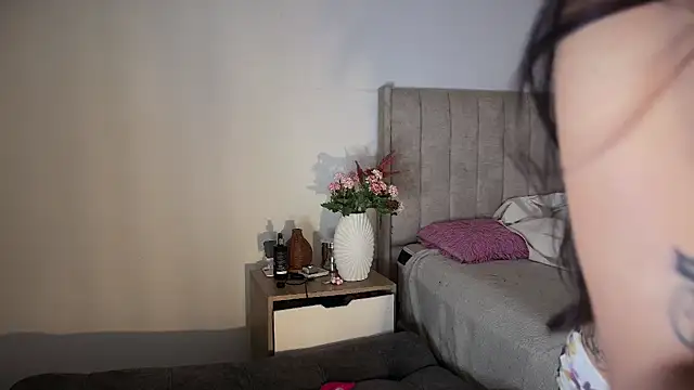 Roxanne 08 online show from 02/03/26, 06:22